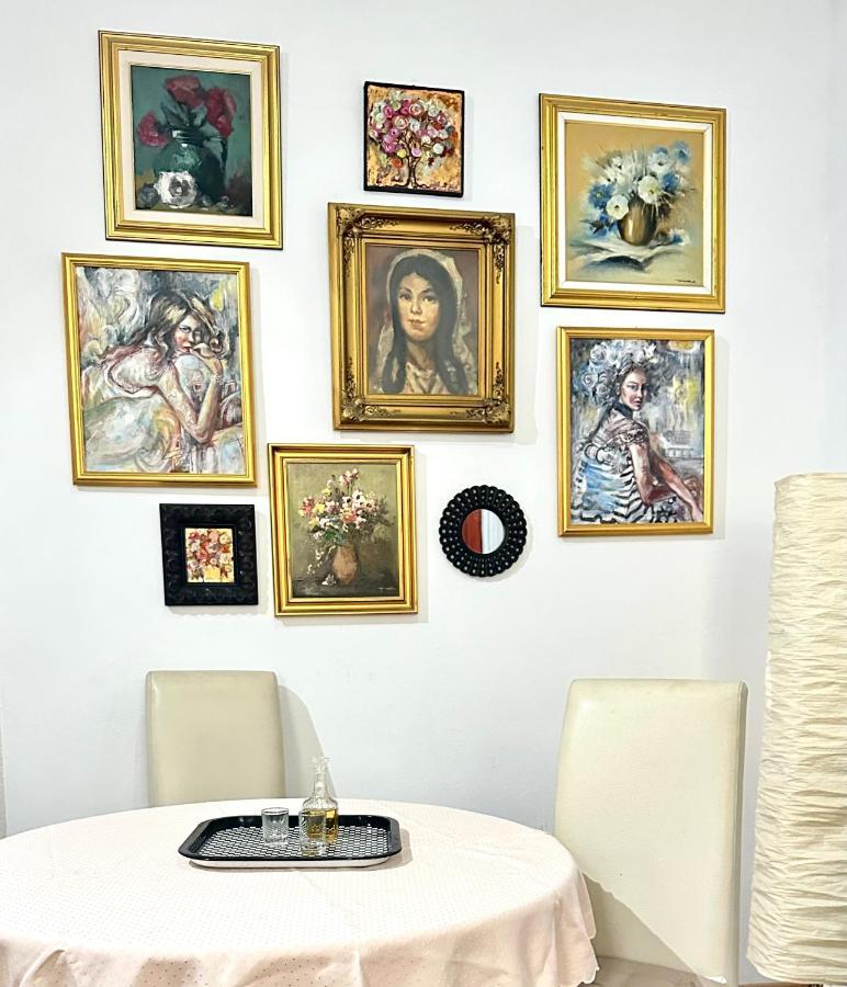 Charming Apartament Center Apartment