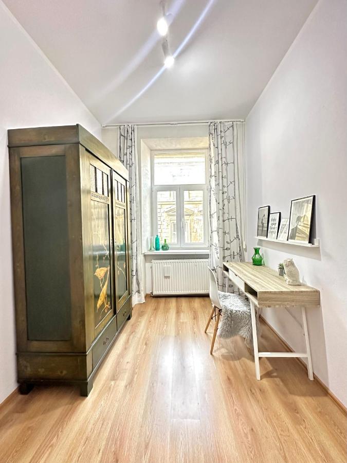 Charming Apartament Center Apartment *