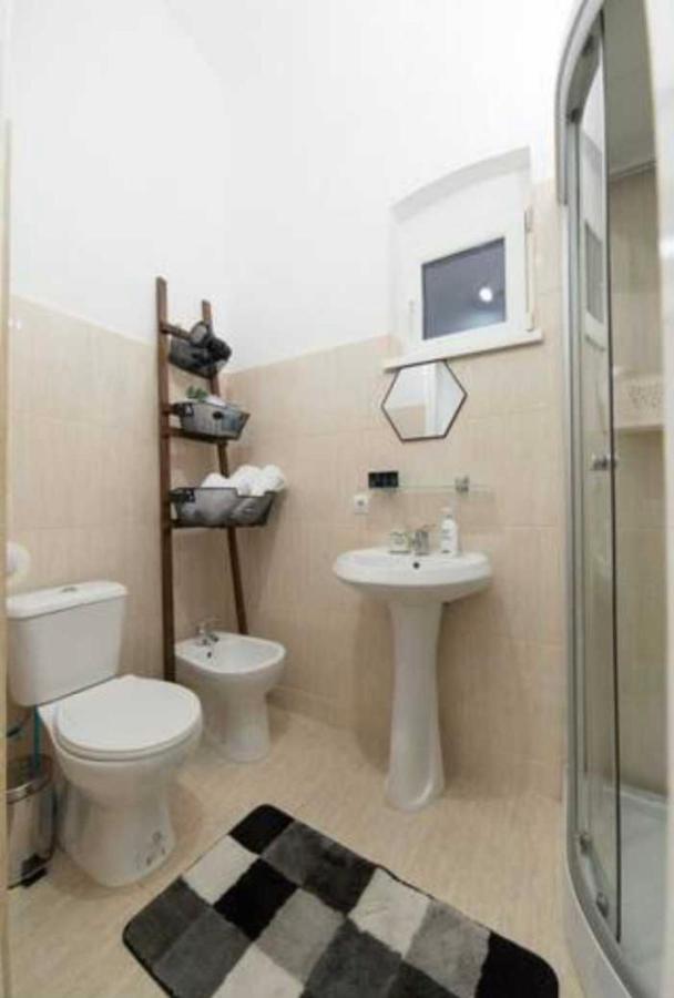 Charming Apartament Center *