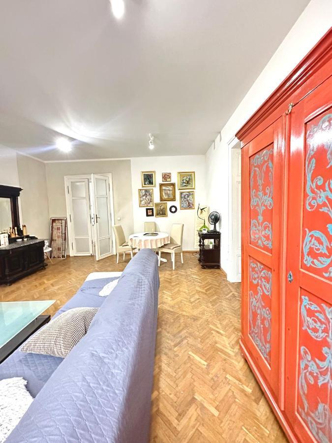 Charming Apartament Center Apartment Timişoara